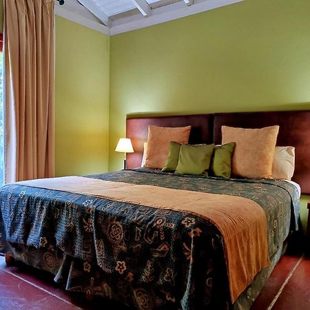 Raices Amambai Lodges Puerto Iguazú Kültér fotó
